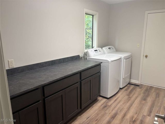 1353 Lake Martin Drive, Kent, OH 44240