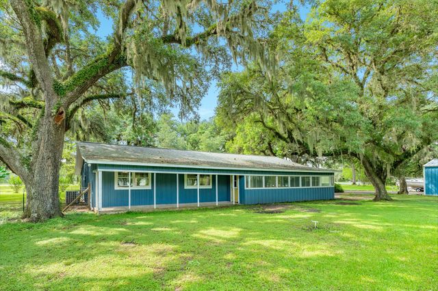 18792 Highway 35, Sweeny, TX 77480