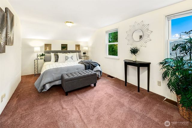 15545 8th Avenue NE, Shoreline, WA 98155