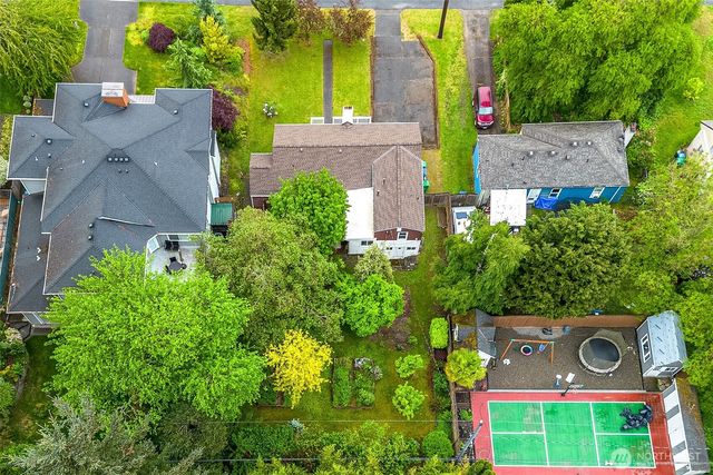 15545 8th Avenue NE, Shoreline, WA 98155
