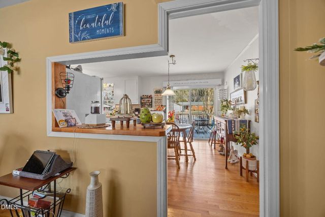 109 Crestview Drive, Durham, NC 27712