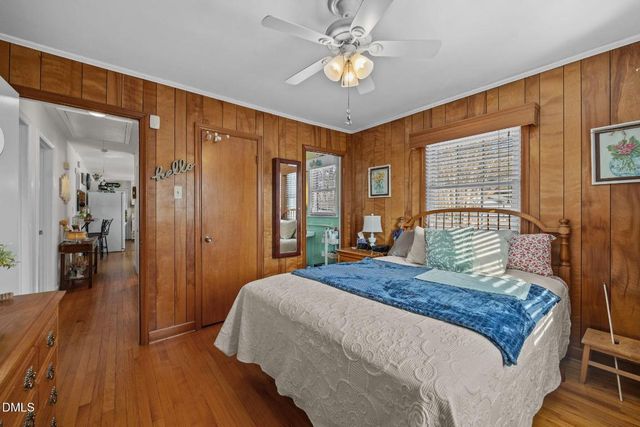 109 Crestview Drive, Durham, NC 27712