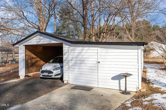 109 Crestview Drive, Durham, NC 27712