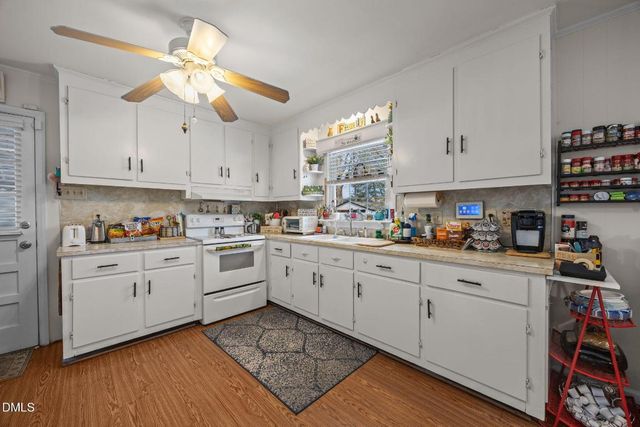 109 Crestview Drive, Durham, NC 27712