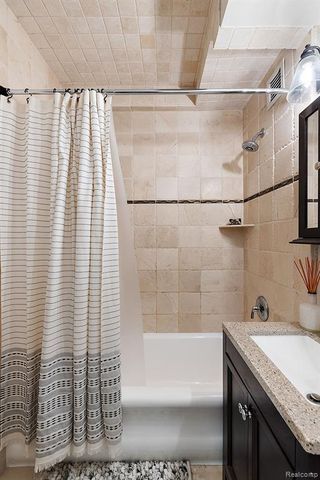 15 E Kirby Street 315, Detroit, MI 48202