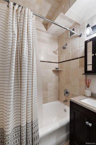 15 E Kirby Street 315, Detroit, MI 48202