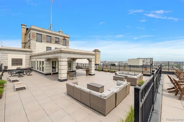 15 E Kirby Street 315, Detroit, MI 48202