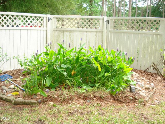 41 Deerfield Lane, Dunn, NC 28334