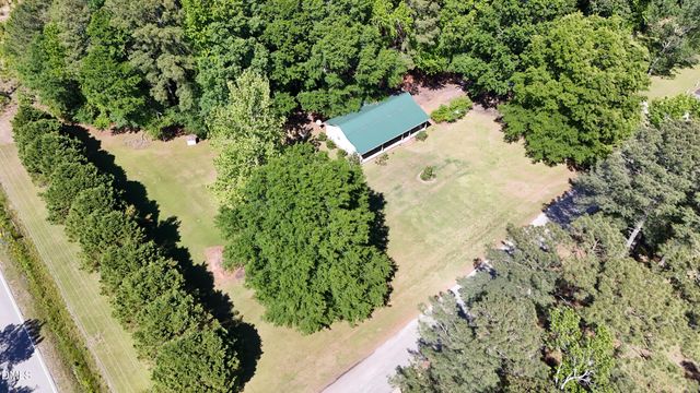 41 Deerfield Lane, Dunn, NC 28334