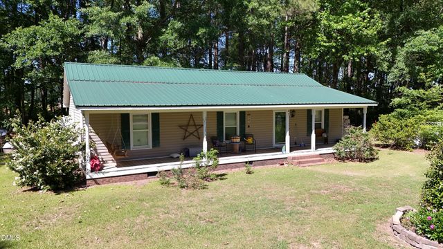 41 Deerfield Lane, Dunn, NC 28334