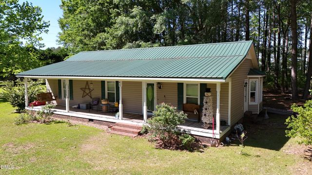 41 Deerfield Lane, Dunn, NC 28334
