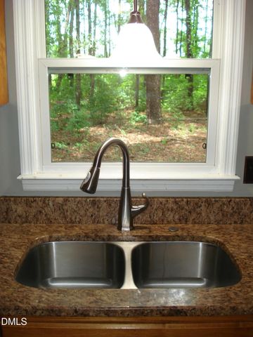 41 Deerfield Lane, Dunn, NC 28334