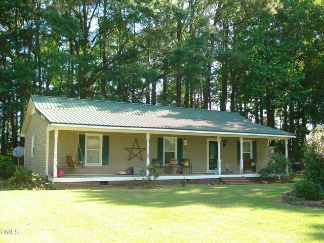 41 Deerfield Lane, Dunn, NC 28334