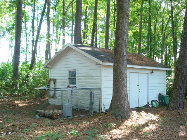 41 Deerfield Lane, Dunn, NC 28334