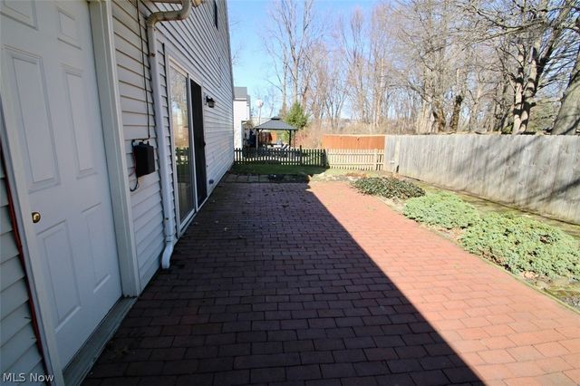 6694 Connecticut Colony Circle 47, Mentor, OH 44060