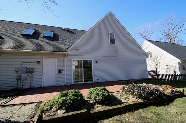 6694 Connecticut Colony Circle 47, Mentor, OH 44060