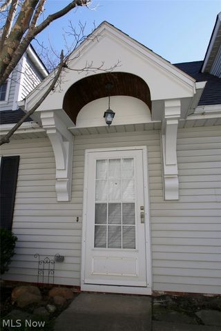 6694 Connecticut Colony Circle 47, Mentor, OH 44060