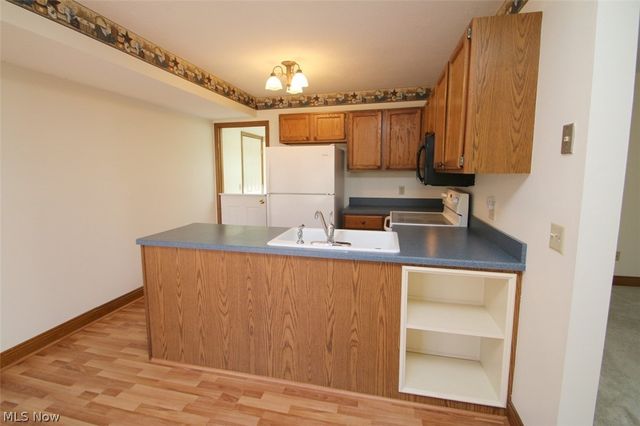 6694 Connecticut Colony Circle 47, Mentor, OH 44060