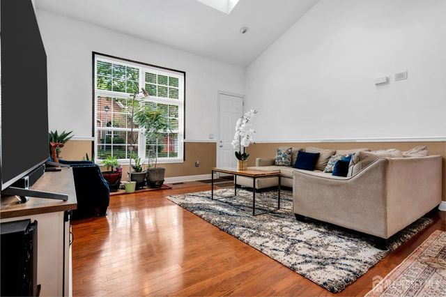 6 William Martin Way, Flemington, NJ 08822