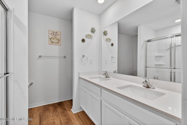 2 RADIUM Lane, Palm Coast, FL 32164