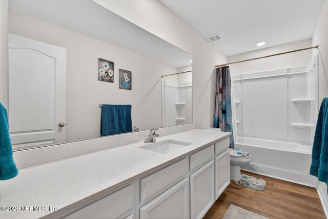 2 RADIUM Lane, Palm Coast, FL 32164