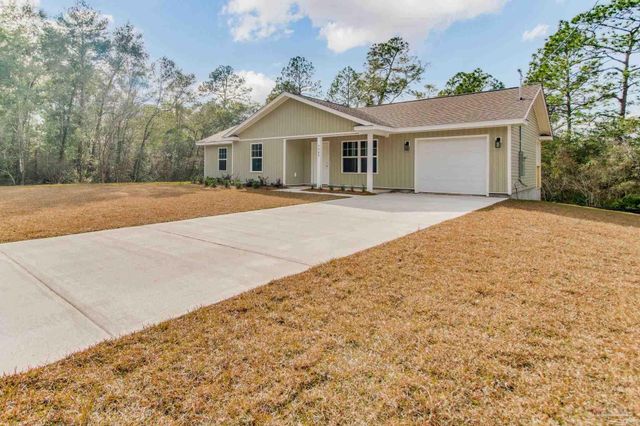 5601 Riviera Dr, Milton, FL 32583