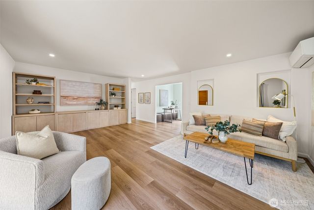 3416 Elwood Drive W, University Place, WA 98466
