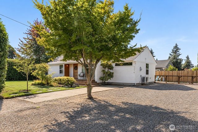 3416 Elwood Drive W, University Place, WA 98466