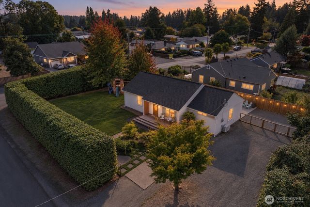 3416 Elwood Drive W, University Place, WA 98466