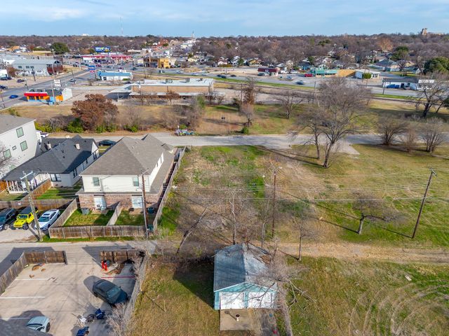 3124 Frazier Avenue, Fort Worth, TX 76110