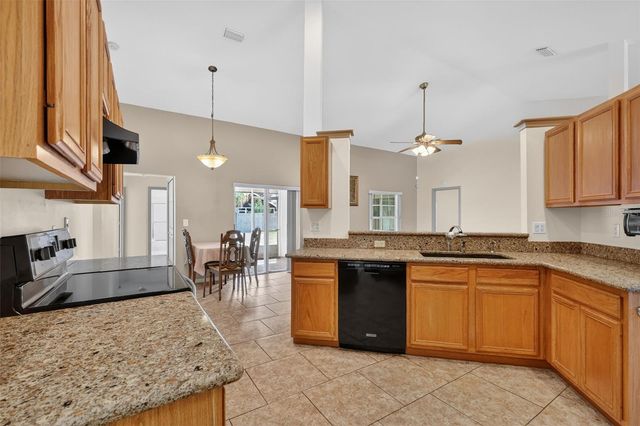 5308 OLD HICKORY LANE, Fruitland Park, FL 34731