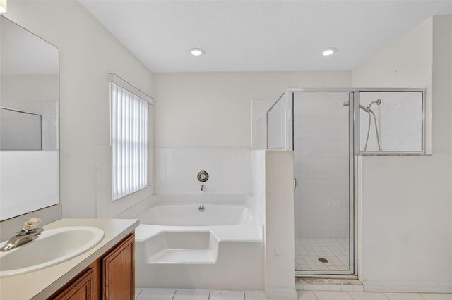 5308 OLD HICKORY LANE, Fruitland Park, FL 34731