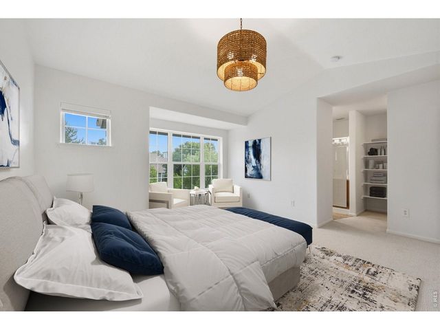 2215 Watersong Cir, Longmont, CO 80504