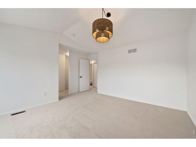 2215 Watersong Cir, Longmont, CO 80504