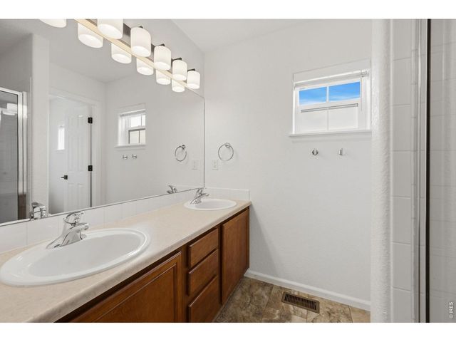 2215 Watersong Cir, Longmont, CO 80504