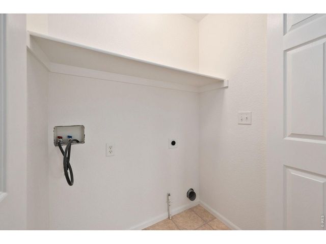2215 Watersong Cir, Longmont, CO 80504
