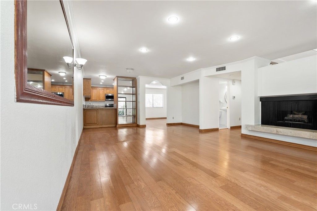 7137 Shoup Ave 39, West Hills, CA 91307 — photo 2
