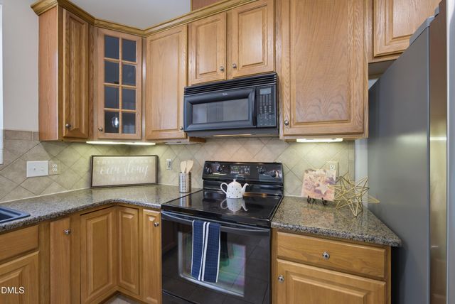 213 Vista Brooke Drive, Morrisville, NC 27560
