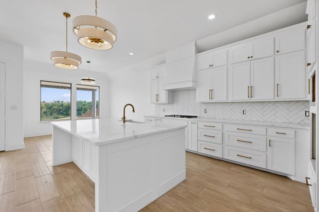 10813 Alta Sierra Drive, Benbrook, TX 76126