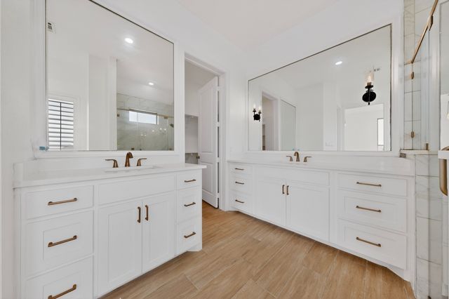 10813 Alta Sierra Drive, Benbrook, TX 76126