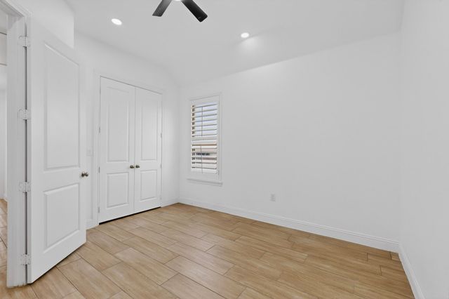 10813 Alta Sierra Drive, Benbrook, TX 76126