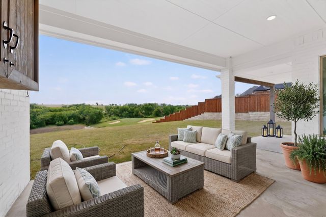 10813 Alta Sierra Drive, Benbrook, TX 76126