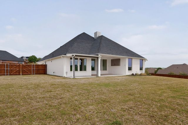 10813 Alta Sierra Drive, Benbrook, TX 76126
