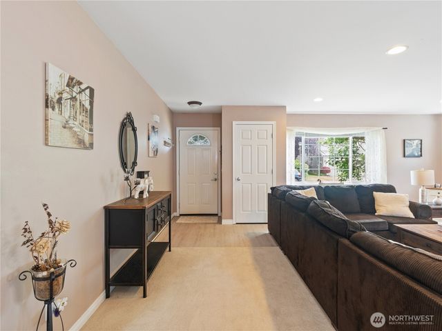 2003 Buttercup Drive, Lynden, WA 98264