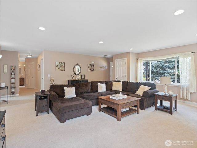 2003 Buttercup Drive, Lynden, WA 98264