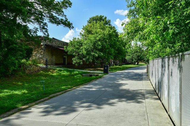 210 Sampson NE Street 5, Atlanta, GA 30312