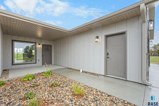 505 Mill Pond Rd Road 1, Rock Rapids, IA 51246