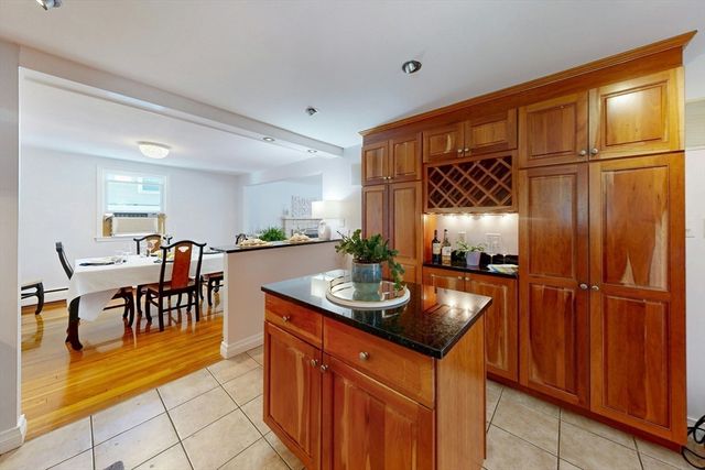 29 Buckingham Rd, Milton, MA 02186