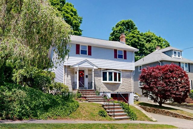 29 Buckingham Rd, Milton, MA 02186