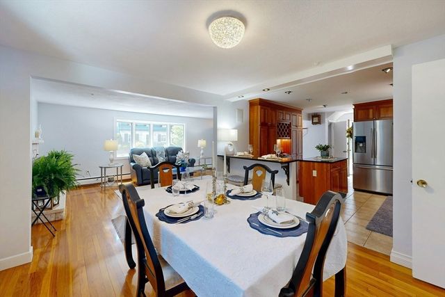 29 Buckingham Rd, Milton, MA 02186